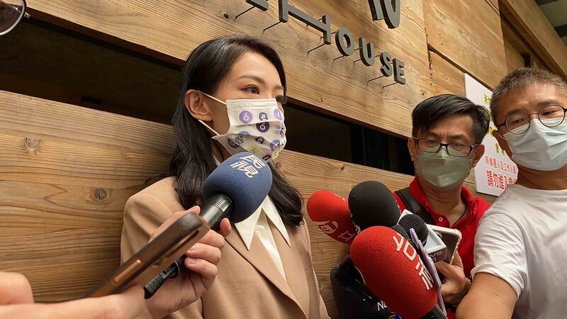 Кандидата в мэры Синьчжу от Партии народа Тайваня подозревают в растрате